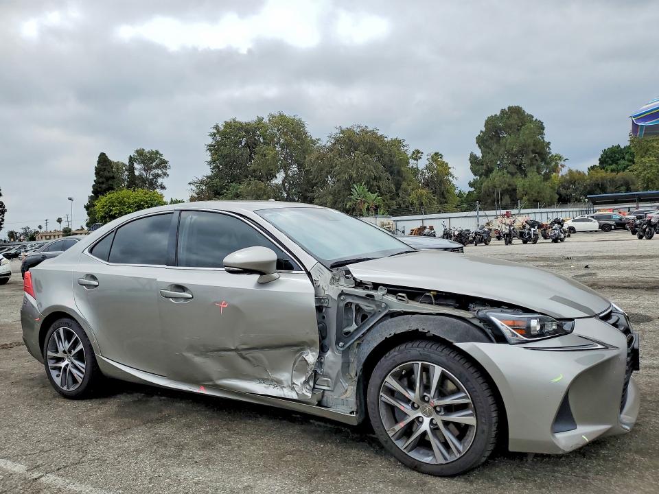 2020 Lexus Is 300 VIN JTHAA1D27L5108785 COPART salvage auction — FRONT END, Ca - Salvage Certificate, sold $11,700 on 2026-07-31 (photo 4)