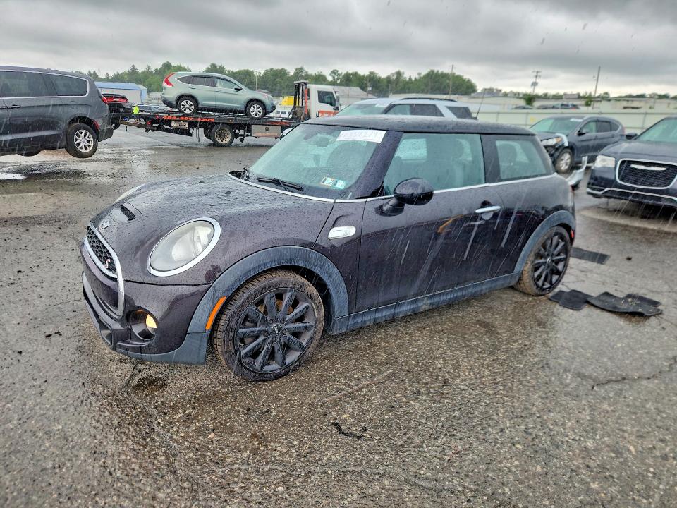 2015 Mini VIN WMWXP7C56F2A38176 COPART salvage auction — ROOF, Pa - Certificate Of Salvage, sold $1,800 on 2026-07-14 (photo 1)
