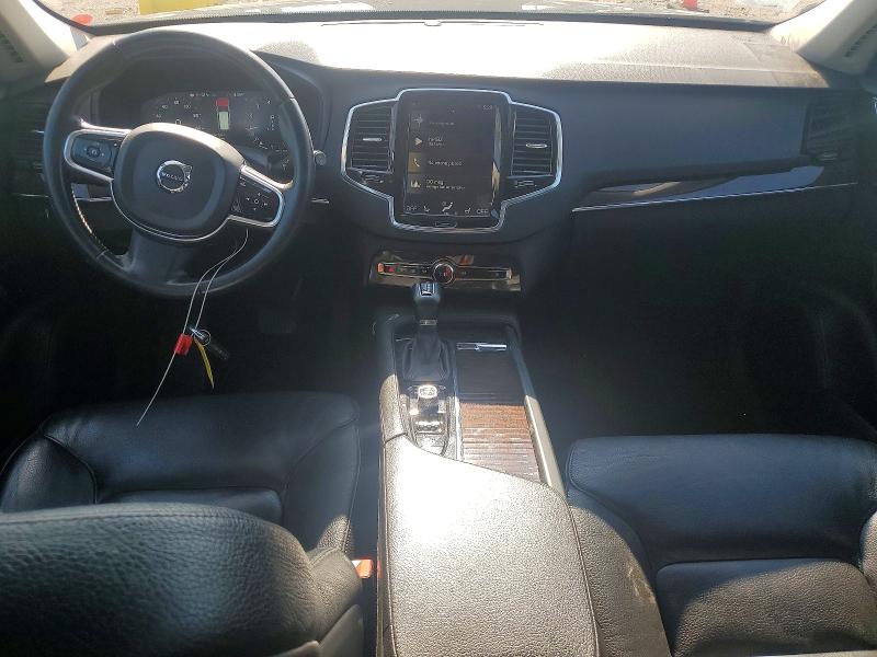 2016 Volvo VIN YV4A22PK5G1083458 COPART salvage auction — FRONT END, In - Dealer Only Clean Title, sold $100 on 2026-07-30 (photo 8)