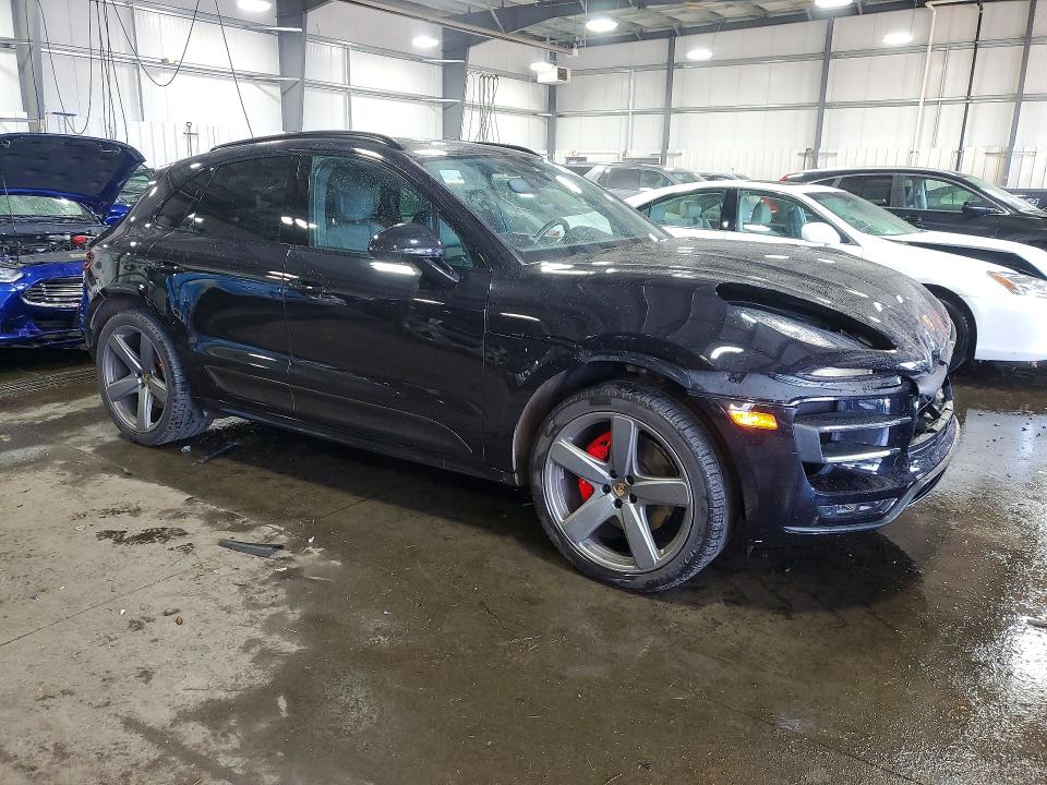2016 Porsche Macan VIN WP1AF2A59GLB92874 COPART salvage auction — FRONT END, Mn - Cert Of Title-Salvage, sold $300 on 2026-09-01 (photo 4)