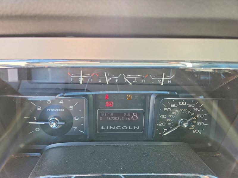 2010 Lincoln Navigator VIN 5LMJJ2J5XAEJ06489 COPART salvage auction — UNDERCARRIAGE, AB - BOS - SALVAGE, sold $200 on 2026-07-21 (photo 9)