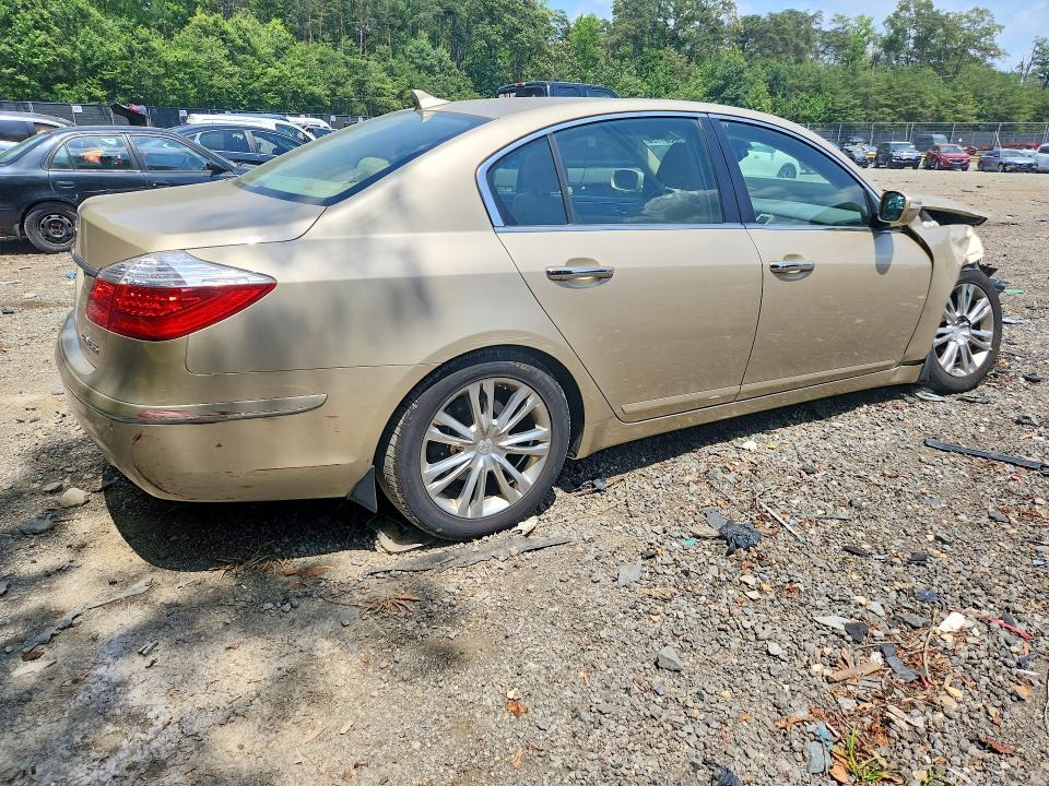 2011 Hyundai Genesis VIN KMHGC4DE3BU121616 COPART salvage auction — FRONT END, MD - CERT OF SALVAGE > 75% DAMAGE, sold $225 on 2026-07-17 (photo 3)