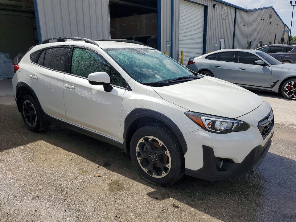 2021 Subaru Crosstrek VIN JF2GTAPC5MH652777 COPART salvage auction — NORMAL WEAR, CA - CERTIFICATE OF TITLE, sold $7,200 on 2026-07-31 (photo 4)