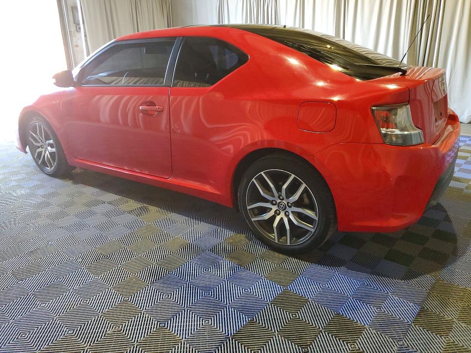2016 Scion Tc VIN JTKJF5C71GJ016617 COPART salvage auction — MINOR DENT/SCRATCHES, WA - VEHICLE CERT OF OWNERSHIP-TITL, sold $1,400 on 2026-09-01 (photo 2)