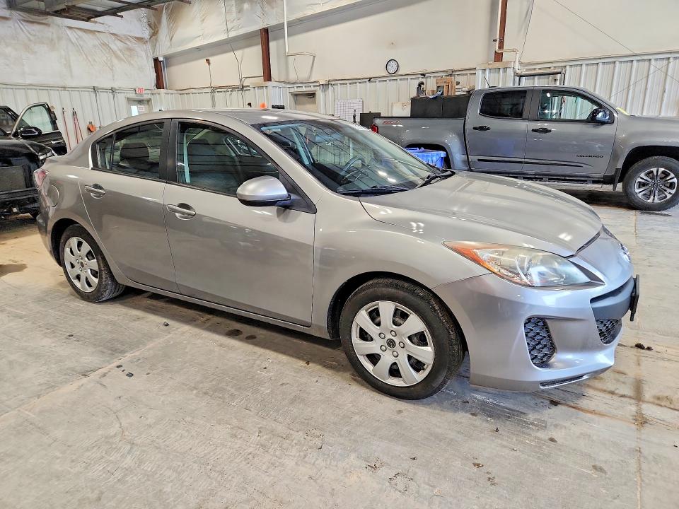 2012 Mazda 3 VIN JM1BL1UG9C1591683 COPART salvage auction — FRONT END, Wi - Certificate Of Title, sold $775 on 2026-07-15 (photo 4)