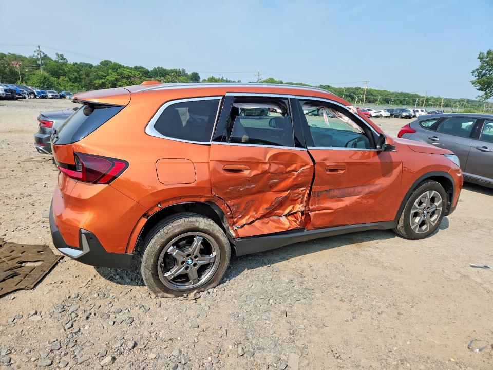 2023 BMW X1 VIN WBX73EF03P5X17664 COPART salvage auction — SIDE, Md - Cert Of Salvage < 75% Damage, sold $9,200 on 2026-08-20 (photo 3)
