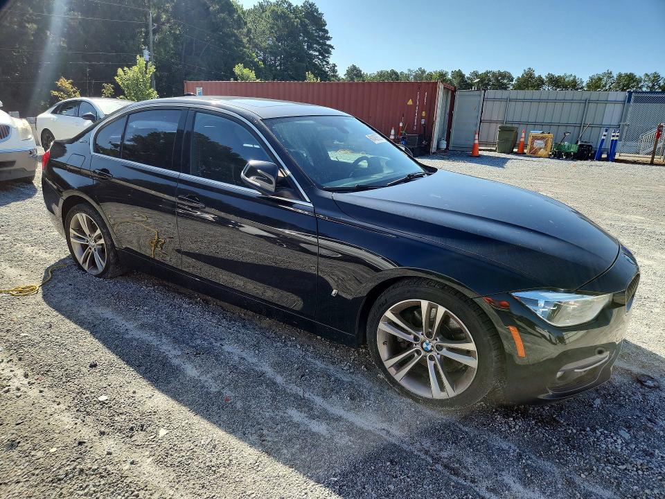 2017 BMW VIN WBA8E1C5XHK480160 COPART salvage auction — MECHANICAL, Salvage Title, sold $5,600 on 2026-08-04 (photo 4)