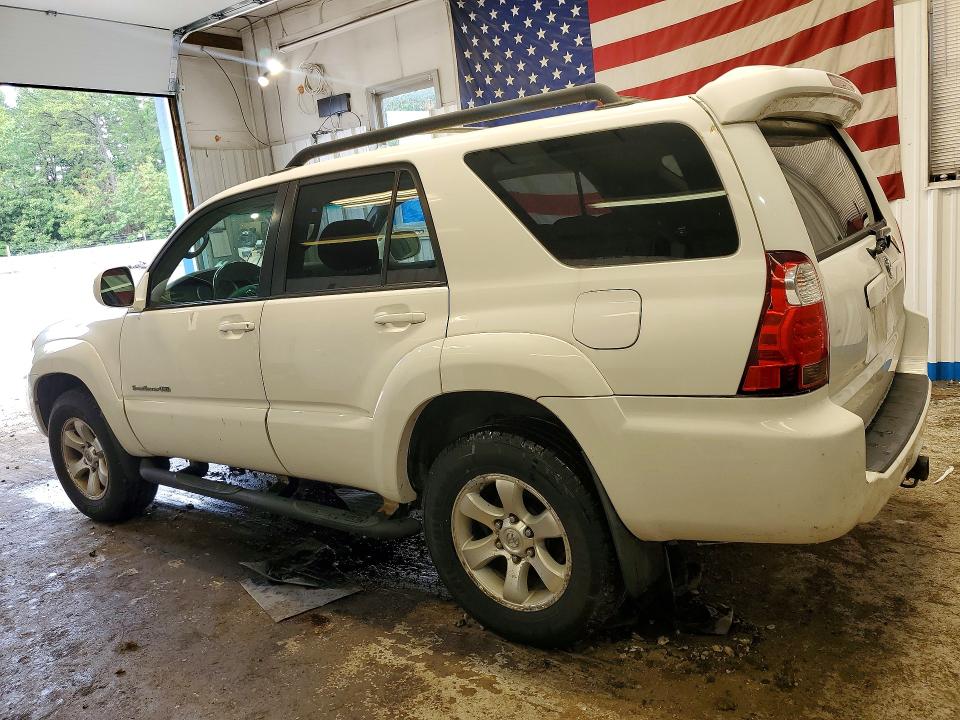 2007 Toyota 4runner VIN JTEBU14RX70124942 COPART salvage auction — MINOR DENT/SCRATCHES, ME - CERTIFICATE OF TITLE, sold $150 on 2026-07-30 (photo 2)