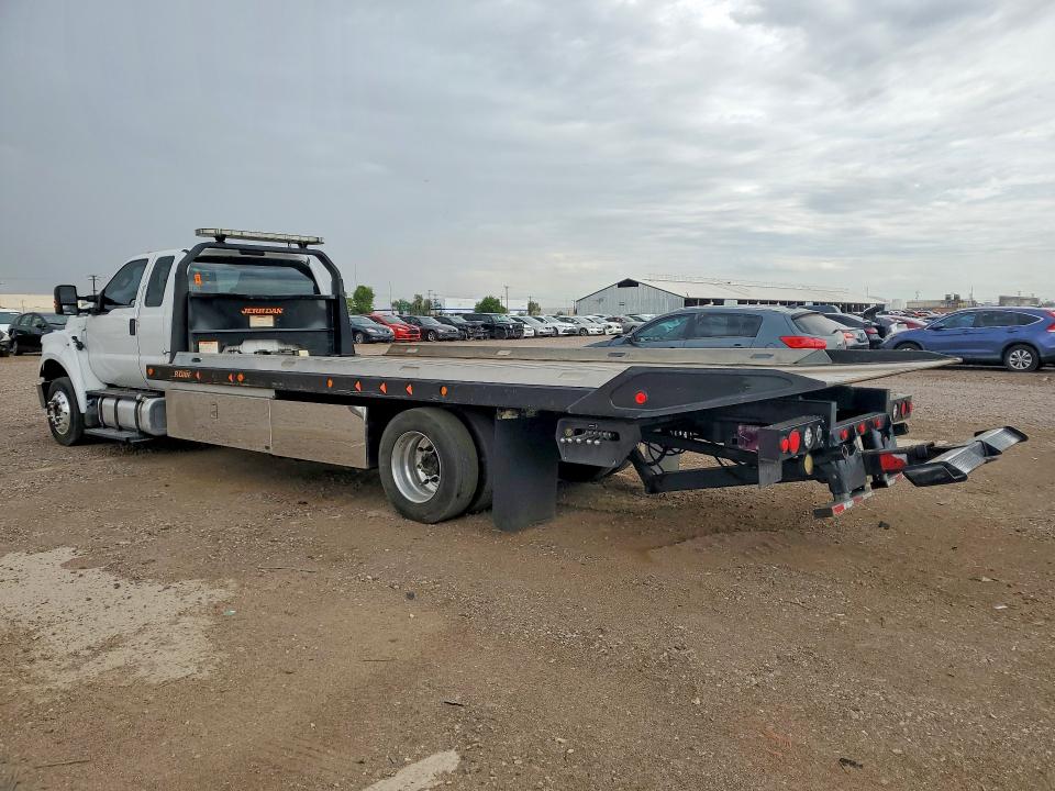 2018 Ford VIN 1FDWX6DC7JDF06461 COPART salvage auction — NORMAL WEAR, AZ - CERTIFICATE OF TITLE, sold $6,700 on 2026-07-25 (photo 2)