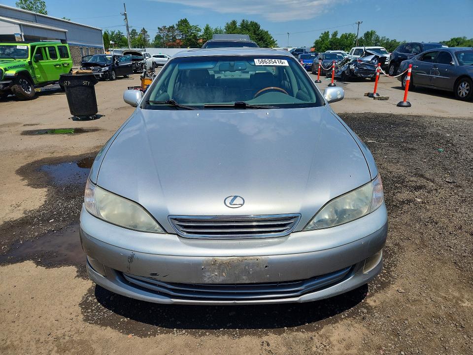 2001 Lexus Es 300 VIN JT8BF28G815109510 COPART salvage auction — SIDE, Ct - Cert Of Title-Salvage, sold $450 on 2026-07-10 (photo 5)
