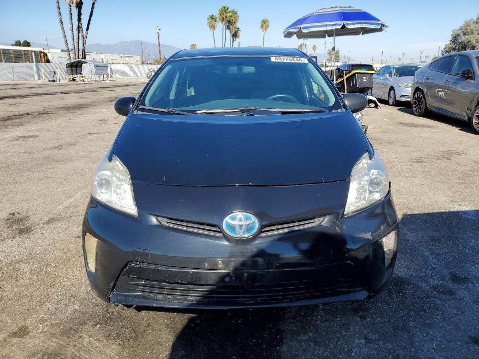 2013 Toyota Prius VIN JTDKN3DU4D1715081 COPART salvage auction — MINOR DENT/SCRATCHES, CA - CERT OF TITLE-SALVAGED, sold $1,250 on 2026-07-31 (photo 5)