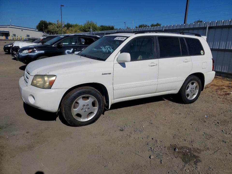 2005 Toyota Highlander VIN JTEDP21A250074345 COPART salvage auction — NORMAL WEAR, Ca - Dis/Dlr/Exp Only Clean Title, sold $600 on 2026-07-28 (photo 1)