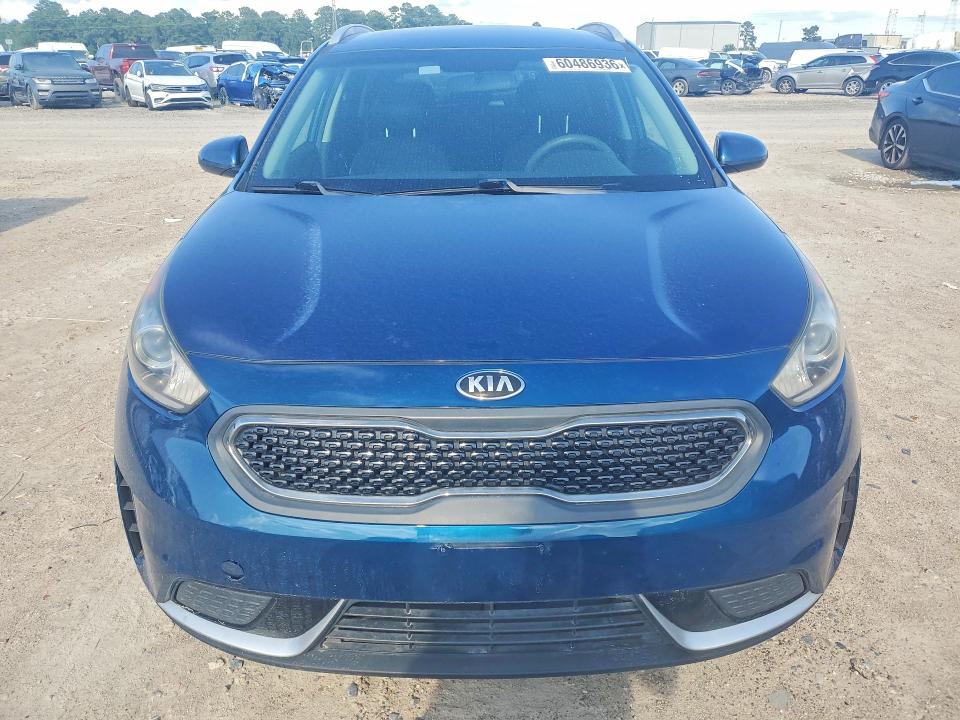2018 Kia Niro VIN KNDCB3LCXJ5170692 COPART salvage auction — NORMAL WEAR, Tx - Certificate Of Title, sold $1,150 on 2026-07-17 (photo 5)