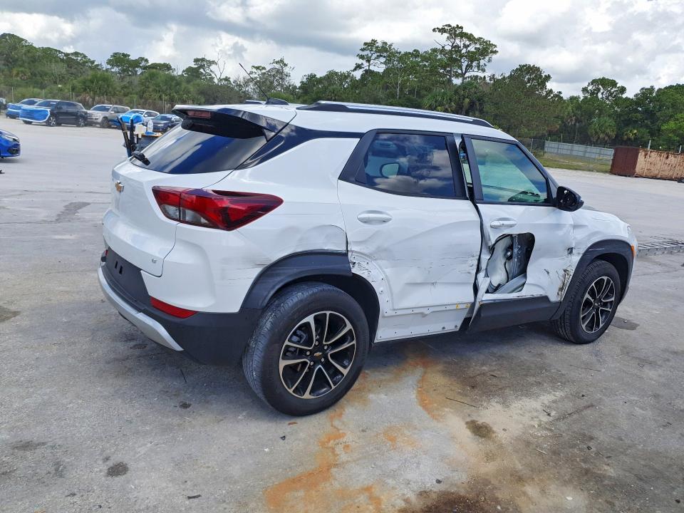 2026 Chevrolet Trailblazer VIN KL79MPSL7TB107287 COPART salvage auction — SIDE, FL - CERTIFICATE OF TITLE (P), sold $13,600 on 2026-07-13 (photo 3)