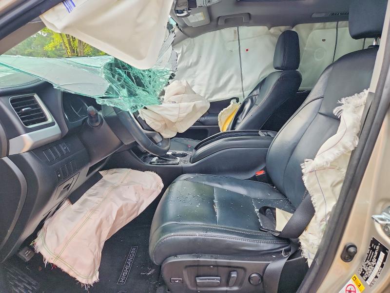 2016 Toyota Highlander VIN 5TDKKRFH6GS143014 COPART salvage auction — FRONT END, Nc - Salvage Certificate Of Title, sold $275 on 2026-07-31 (photo 7)
