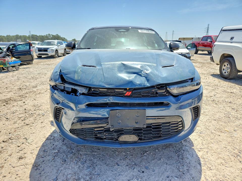 2024 Dodge Hornet VIN ZACPDFDW1R3A22351 COPART salvage auction — FRONT END, Tx - Salvage Vehicle Title, sold $8,000 on 2026-07-28 (photo 5)