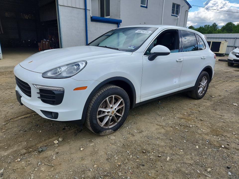 2016 Porsche Cayenne VIN WP1AA2A23GLA06105 — COPART salvage auction photo