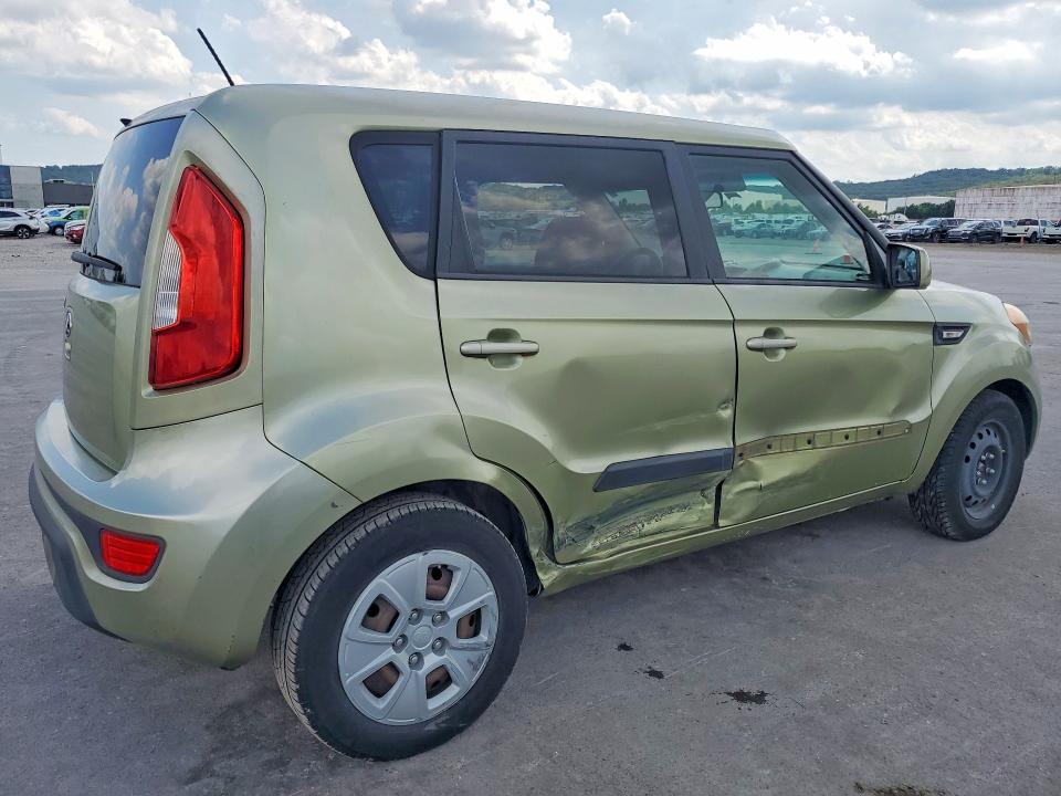 2013 Kia Soul VIN KNDJT2A53D7532924 COPART salvage auction — SIDE, Ok - Cert Of Title-Salvage, sold $2,000 on 2026-07-17 (photo 3)