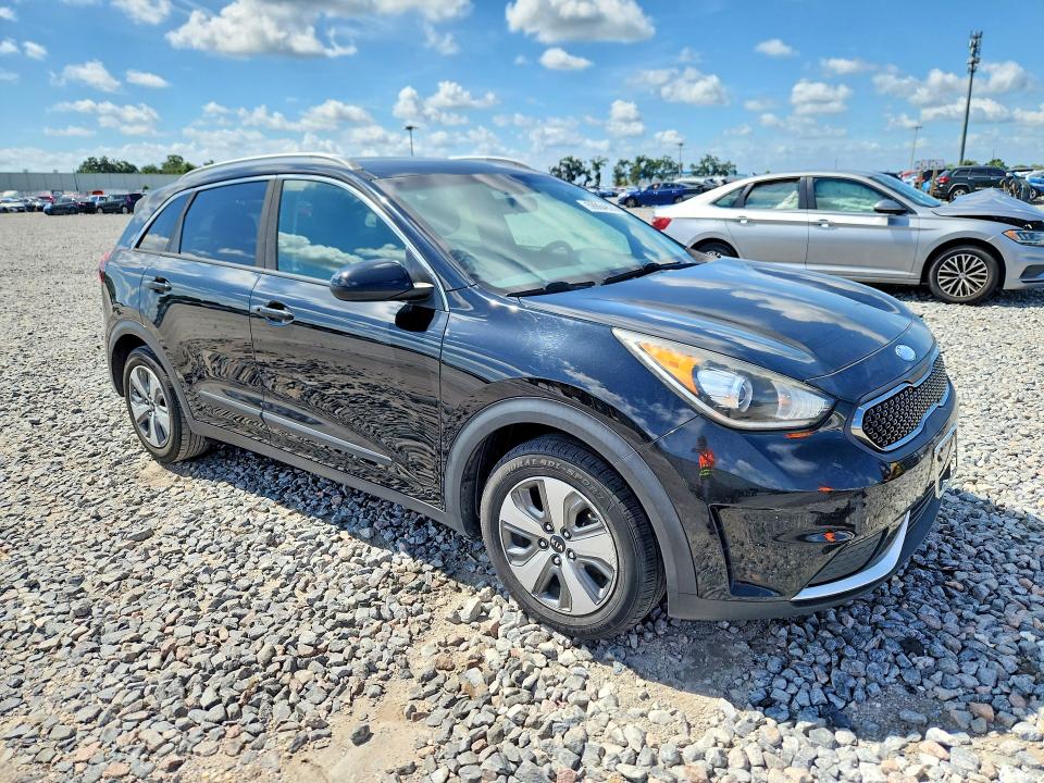 2019 Kia Niro VIN KNDCB3LC4K5259157 COPART salvage auction — MINOR DENT/SCRATCHES, Fl - Certificate Of Title, sold $2,800 on 2026-07-28 (photo 4)