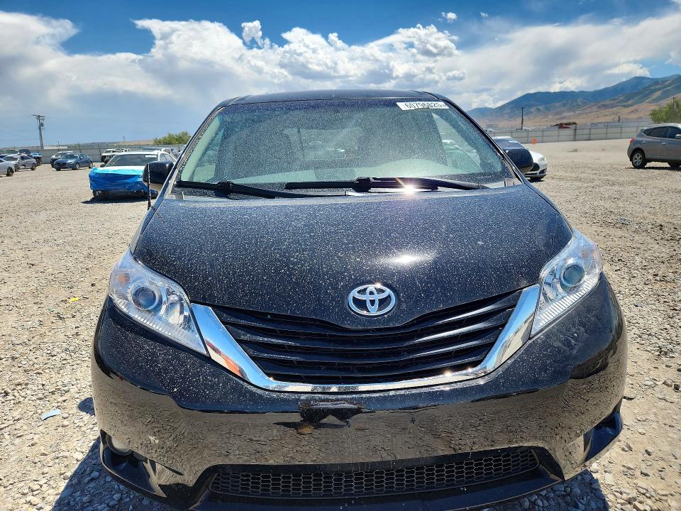 2012 Toyota Sienna VIN 5TDJK3DCXCS040740 COPART salvage auction — MINOR DENT/SCRATCHES, UT - CERTIFICATE OF TITLE, sold $150 on 2026-07-21 (photo 5)