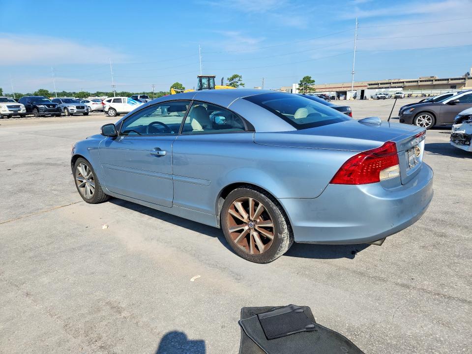 2013 Volvo C70 VIN YV1672MC2DJ136839 COPART salvage auction — MINOR DENT/SCRATCHES, La - Cert Of Title-Salvage, sold $550 on 2026-07-15 (photo 2)