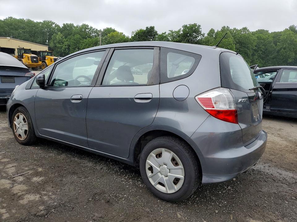 2013 Honda Fit VIN JHMGE8H35DC006795 COPART salvage auction — MINOR DENT/SCRATCHES, Nj - Certificate Of Title, sold $800 on 2026-07-21 (photo 2)