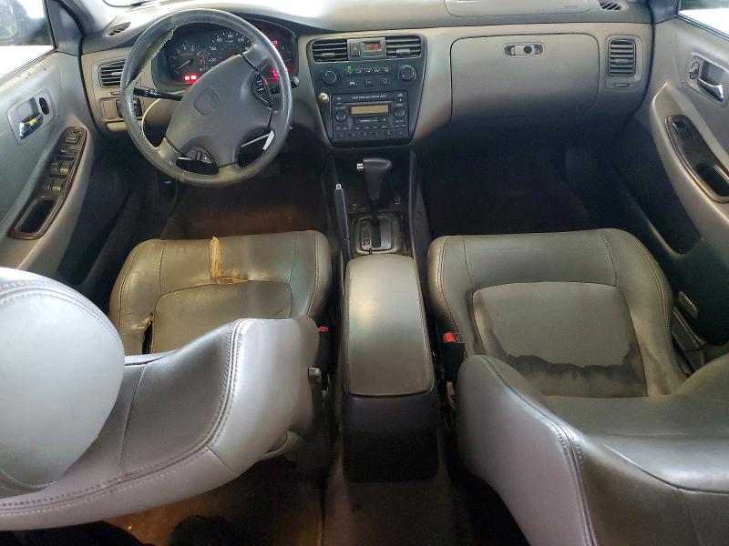 2002 Honda Accord VIN JHMCG66022C023685 COPART salvage auction — MINOR DENT/SCRATCHES, Ca - Dis/Dlr/Exp Only Clean Title, sold $125 on 2026-07-16 (photo 8)