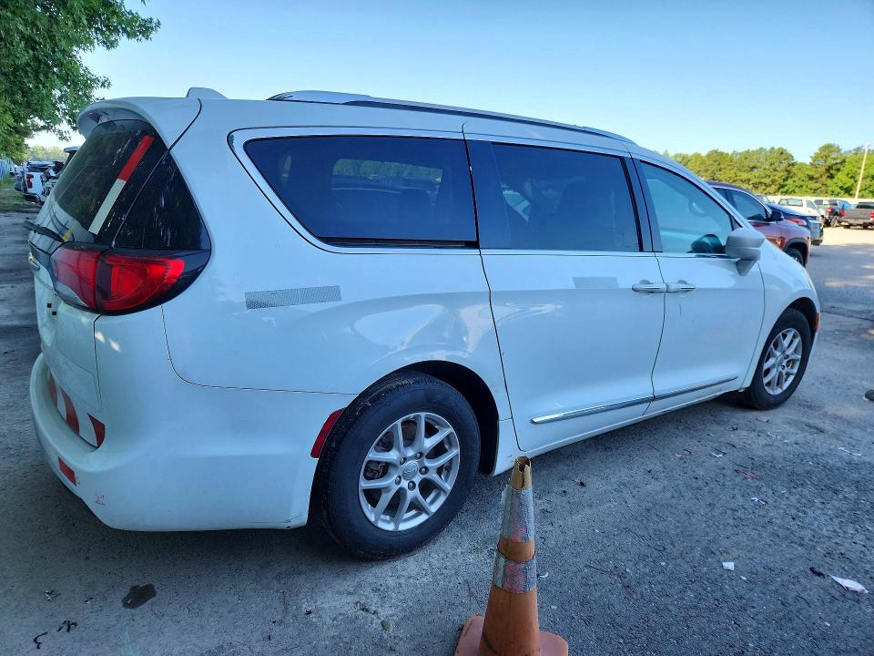 2020 Chrysler Pacifica VIN 2C4RC1BG0LR276462 COPART salvage auction — MECHANICAL, KS - CERTIFICATE OF TITLE, sold $1,100 on 2026-07-28 (photo 3)