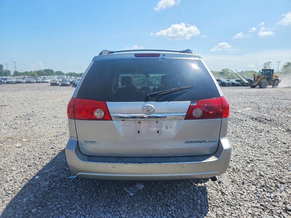 2007 Toyota Sienna VIN 5TDZK22C17S091985 COPART salvage auction — MINOR DENT/SCRATCHES, IL - CERTIFICATE OF TITLE, sold $275 on 2026-07-27 (photo 6)