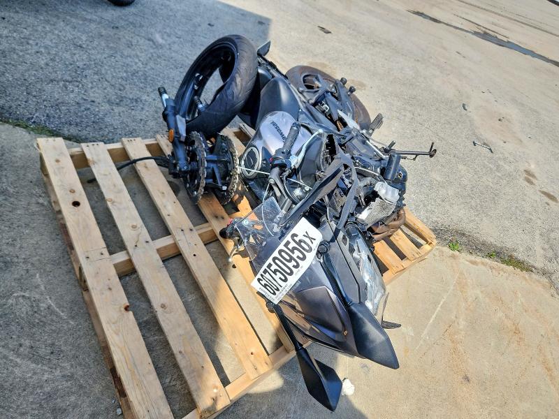 2021 Kawasaki VIN ML5EXEM13MDA46399 COPART salvage auction — ROLLOVER, Pa - Certificate Of Salvage, sold $50 on 2026-07-30 (photo 5)