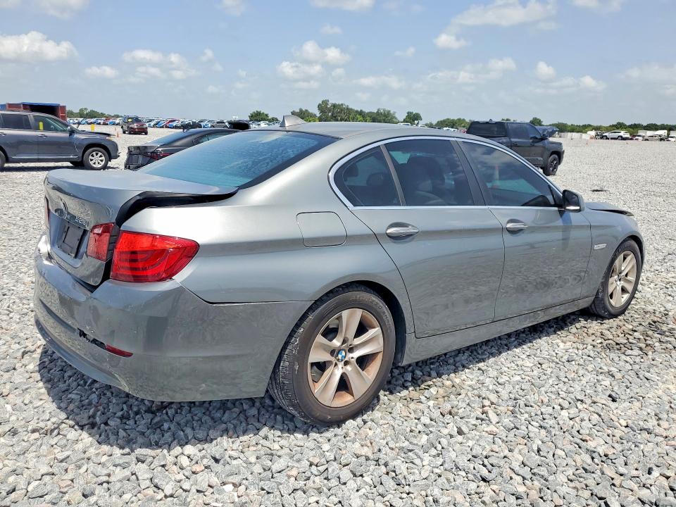 2011 BMW 5 series VIN WBAFR1C52BC260024 COPART salvage auction — REAR END, Fl - Cert Of Title Slvg Rebuildable, sold $425 on 2026-07-31 (photo 3)