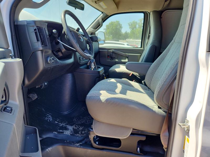 2025 Gmc Savana VIN 1GTW7AFP5S1270354 COPART salvage auction — WATER/FLOOD, Mi - Cert Of Title-Salvage Flood, sold $18,300 on 2026-08-05 (photo 7)