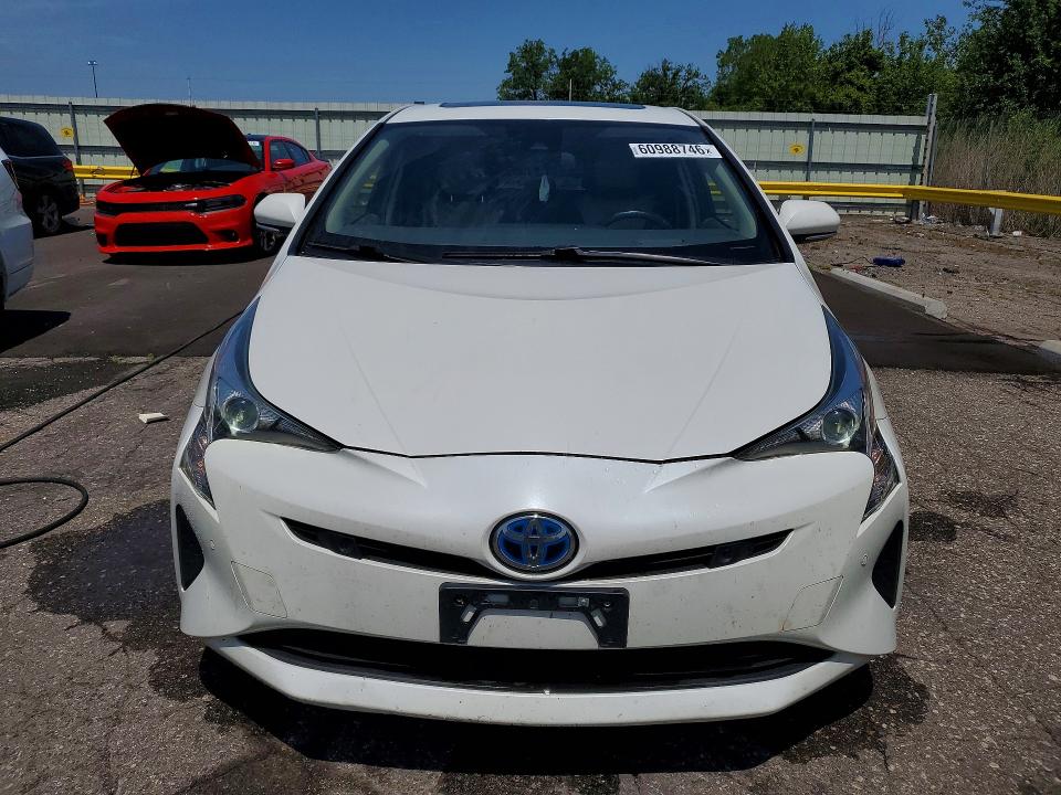 2018 Toyota Prius VIN JTDKARFU9J3065689 COPART salvage auction — MINOR DENT/SCRATCHES, De - Certificate Of Title, sold $5,700 on 2026-07-28 (photo 5)