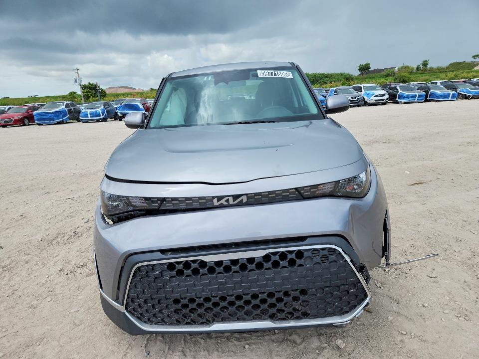 2025 Kia Soul VIN KNDJ23AU4S7923805 COPART salvage auction — SIDE, Fl - Certificate Of Destruction, sold $325 on 2026-07-21 (photo 5)