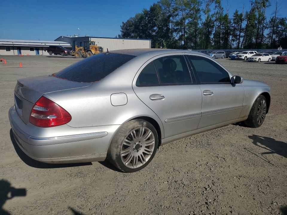2004 Mercedes-benz E-class VIN WDBUF65J24A529520 COPART salvage auction — FRONT END, WA - VEHICLE CERT OF OWNERSHIP-TITL, sold $275 on 2026-07-27 (photo 3)