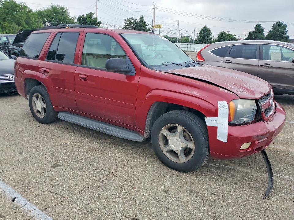 2006 Chevrolet Trailblazer VIN 1GNDT13S162277157 COPART salvage auction — FRONT END, IN - CERT OF TITLE-SALVAGE TITLE, sold $275 on 2026-09-05 (photo 4)