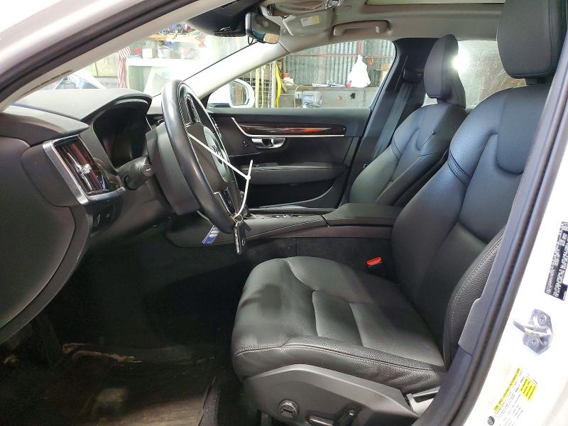 2020 Volvo S90 VIN LVYA22MK4LP157914 COPART salvage auction — REAR END, NY - MV-907A SALVAGE CERTIFICATE, sold $5,000 on 2026-07-27 (photo 7)
