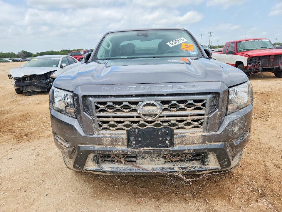2024 Nissan Frontier VIN 1N6ED1EJ9RN657345 COPART salvage auction — WATER/FLOOD, Salvage Title, sold $5,500 on 2026-09-03 (photo 5)