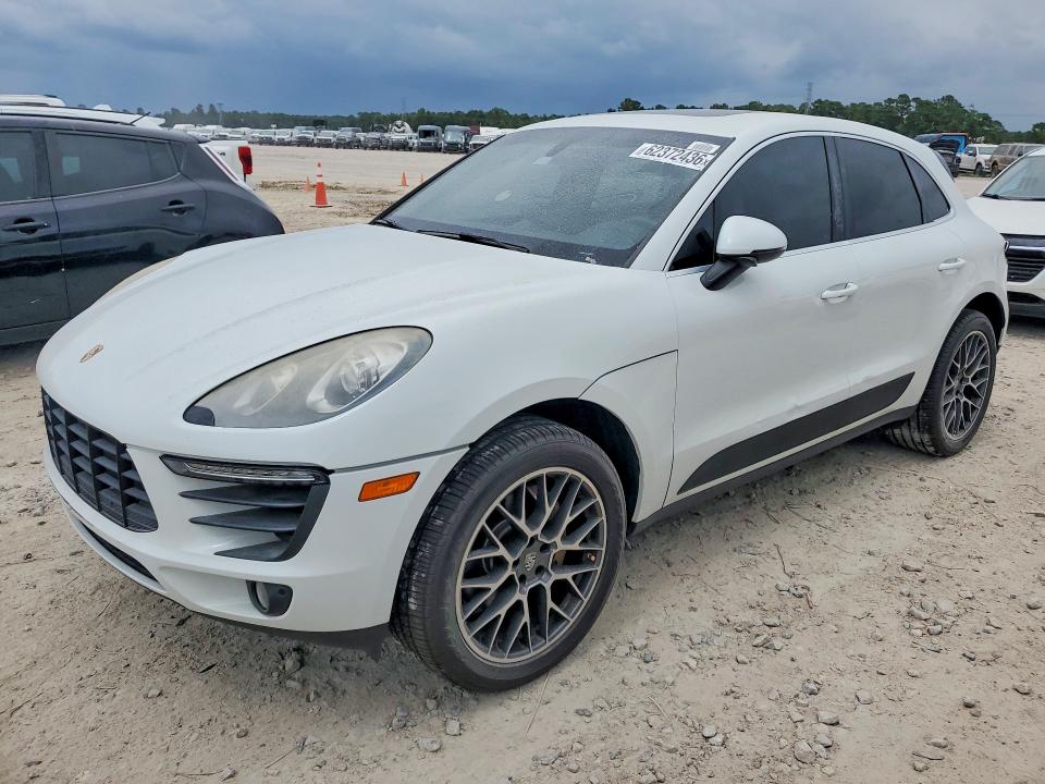 2015 Porsche Macan VIN WP1AB2A51FLB74668 COPART salvage auction — NORMAL WEAR, Fl - Certificate Of Title, sold $4,250 on 2026-08-04 (photo 1)