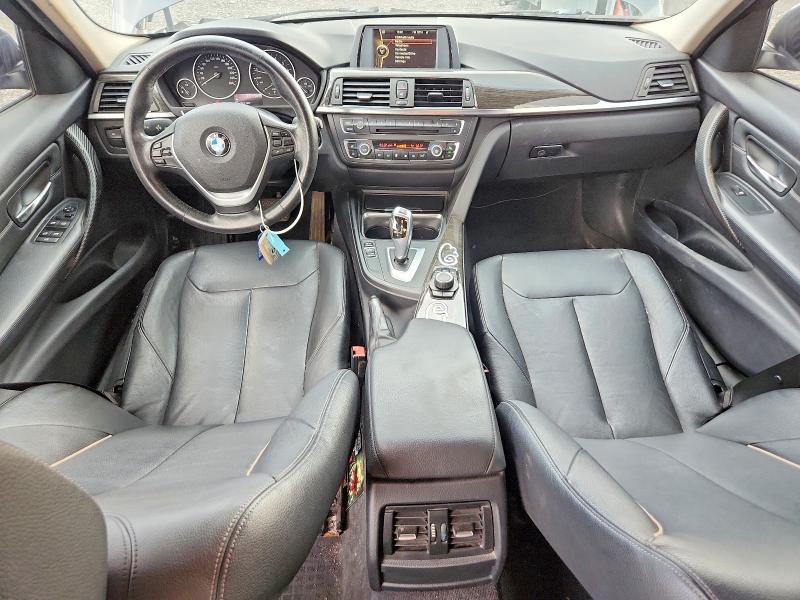 2013 BMW 3er VIN WBA3C3C51DF978746 COPART salvage auction — SIDE, On - Permit No Brand - Unfit, sold $625 on 2026-07-23 (photo 8)