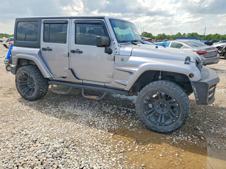 2015 Jeep Wrangler / VIN 1C4HJWDG8FL618801 COPART salvage auction — SIDE, Tx -, sold $7,900 on 2026-07-30 (photo 4)