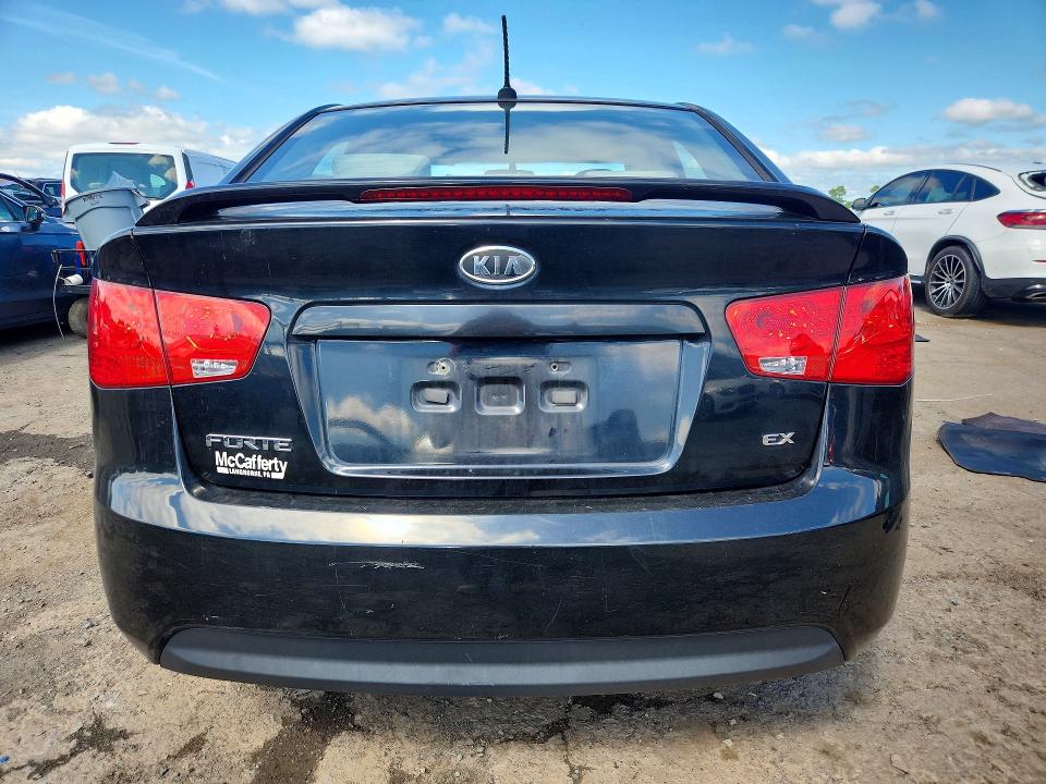 2010 Kia Forte VIN KNAFU4A26A5256733 COPART salvage auction — FRONT END, PA - CERTIFICATE OF SALVAGE, sold $575 on 2026-07-17 (photo 6)