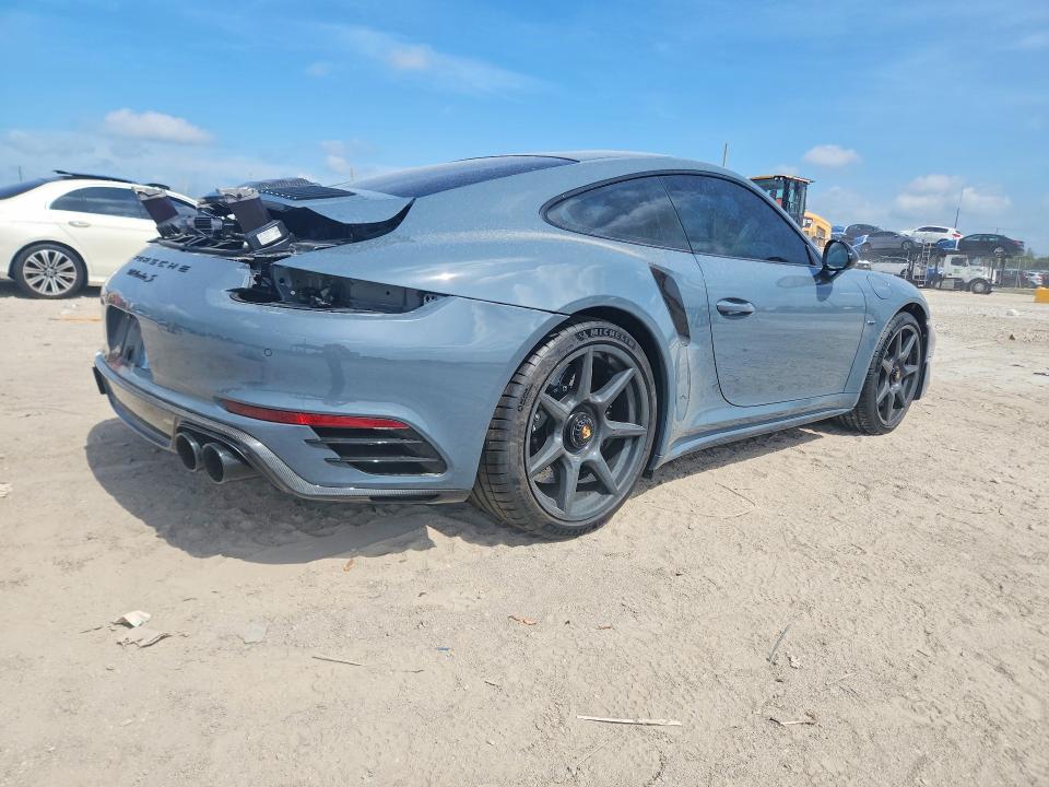 2018 Porsche 911 VIN WP0AD2A94JS156923 COPART salvage auction — FRONT END, FL - CERT OF TITLE SLVG REBUILDABLE, sold $143,000 on 2026-08-11 (photo 3)