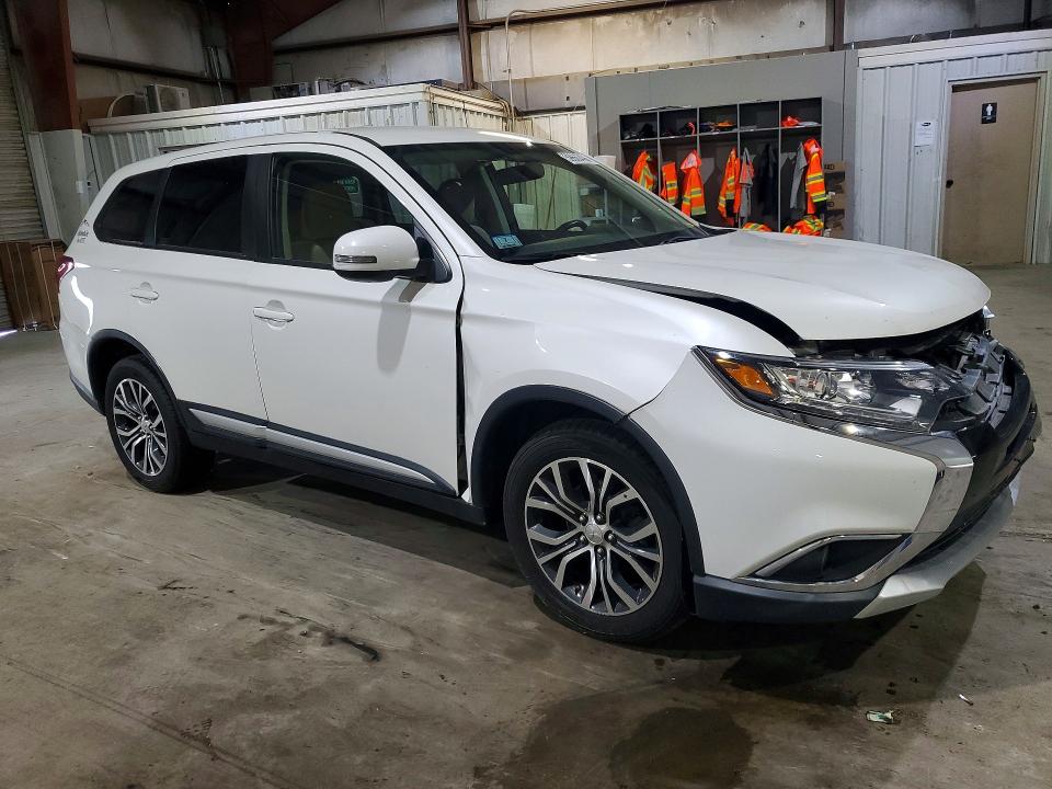 2017 Mitsubishi Outlander VIN JA4AZ3A30HZ050855 COPART salvage auction — FRONT END, Ma - Cert Of Title-Salvage, sold $1,750 on 2026-07-22 (photo 4)