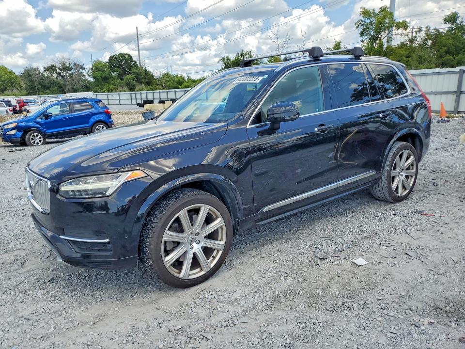 2017 Volvo Xc90 VIN YV4BC0PL4H1114263 COPART salvage auction — MINOR DENT/SCRATCHES, FL - CERTIFICATE OF TITLE, sold $1,600 on 2026-08-11 (photo 1)