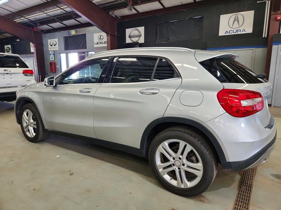 2015 Mercedes-benz Gla-klasse VIN WDCTG4GB0FJ049994 COPART salvage auction — MINOR DENT/SCRATCHES, Salvage Title, sold $3,400 on 2026-08-13 (photo 2)
