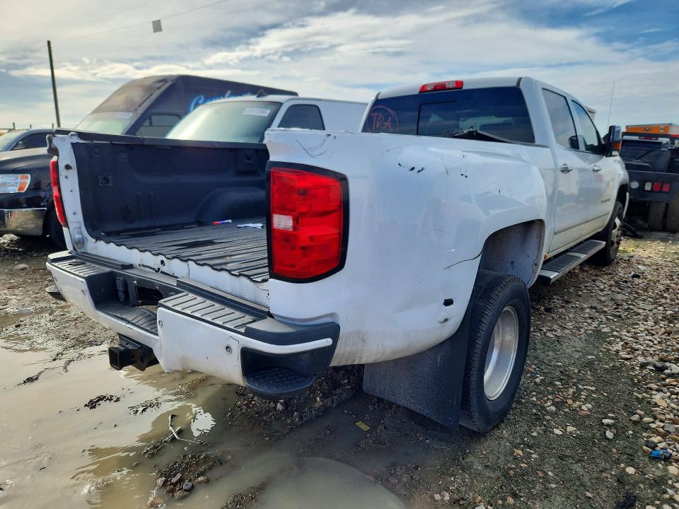 2017 Gmc SIERRA VIN 1GT42YEY7HF234332 COPART salvage auction — FRONT END, Tx - Certificate Of Title, sold $10,600 on 2026-07-29 (photo 3)