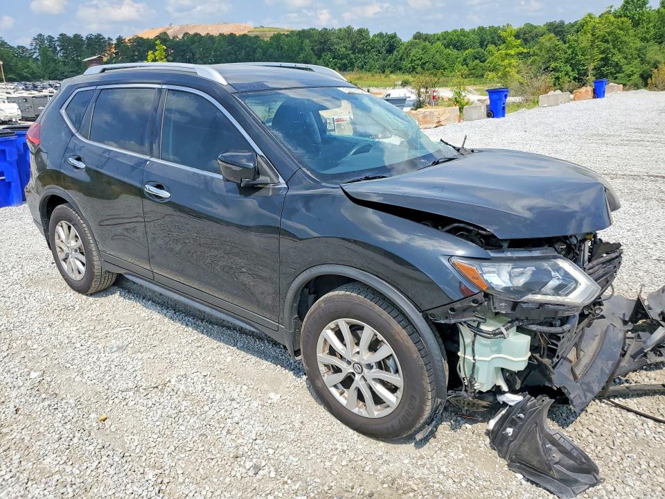2017 Nissan Rogue VIN KNMAT2MT3HP556172 COPART salvage auction — ALL OVER, GA - CERT OF TITLE-SALVAGE, sold $1,300 on 2026-07-27 (photo 4)