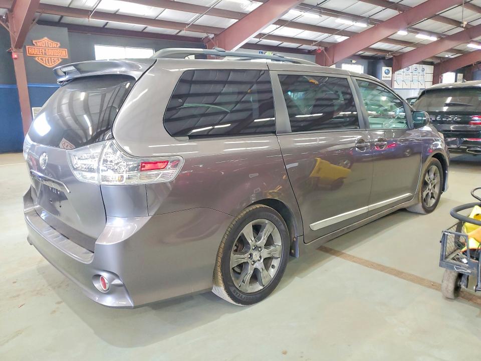 2012 Toyota Sienna VIN 5TDXK3DC8CS230689 COPART salvage auction — MINOR DENT/SCRATCHES, Ny - Certificate Of Title (P), sold $5,900 on 2026-07-31 (photo 3)