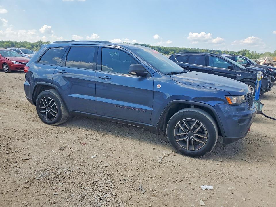 2020 Jeep Cherokee VIN 1C4RJFLG0LC232097 COPART salvage auction — MINOR DENT/SCRATCHES, Mi - Dealer Only Clean Title (P), sold $9,600 on 2026-07-28 (photo 4)